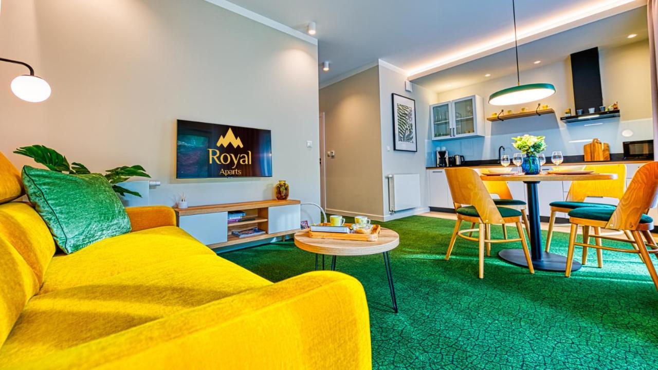 Apartamenty Vip Centrum - Wczasowa 17 By Royal Aparts Świeradów-Zdrój Exterior foto