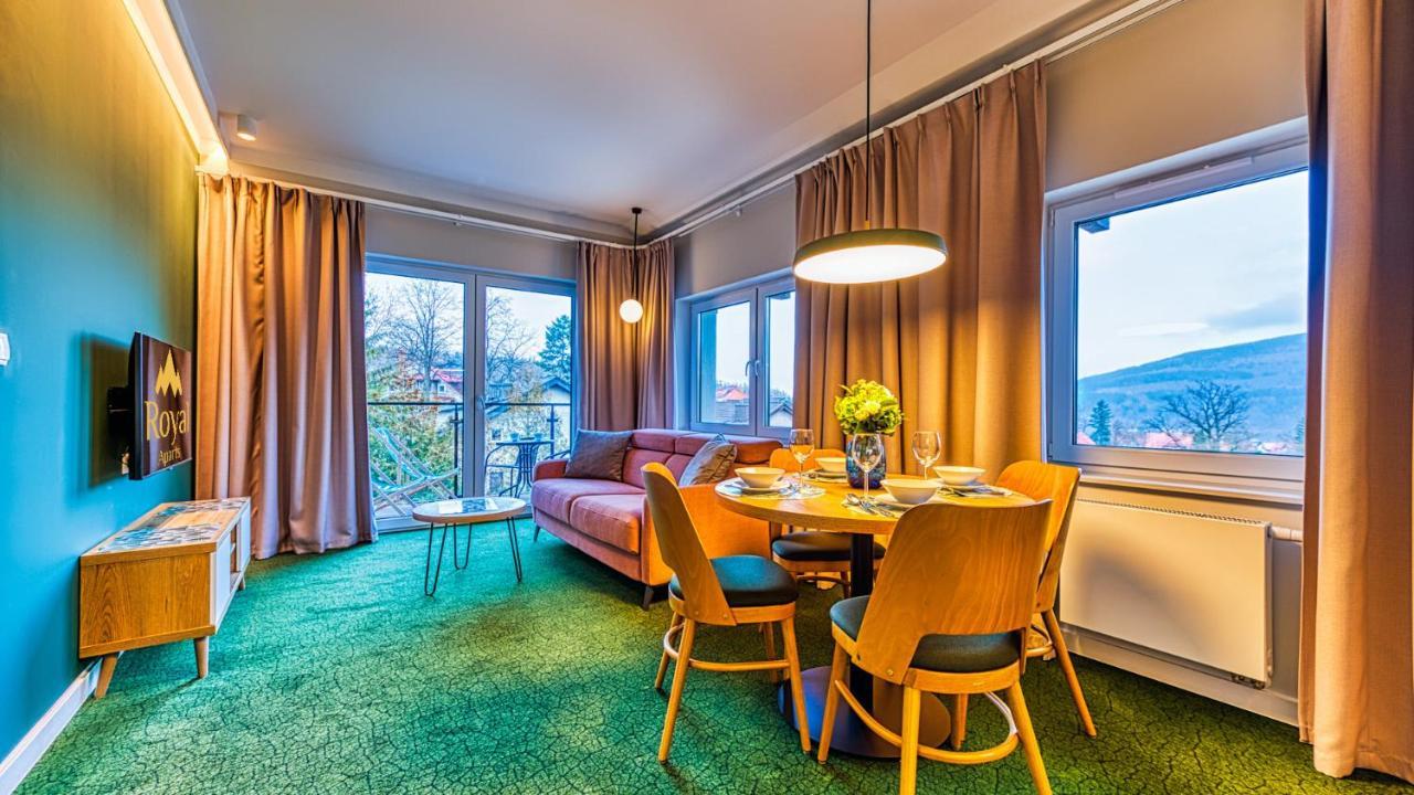 Apartamenty Vip Centrum - Wczasowa 17 By Royal Aparts Świeradów-Zdrój Exterior foto