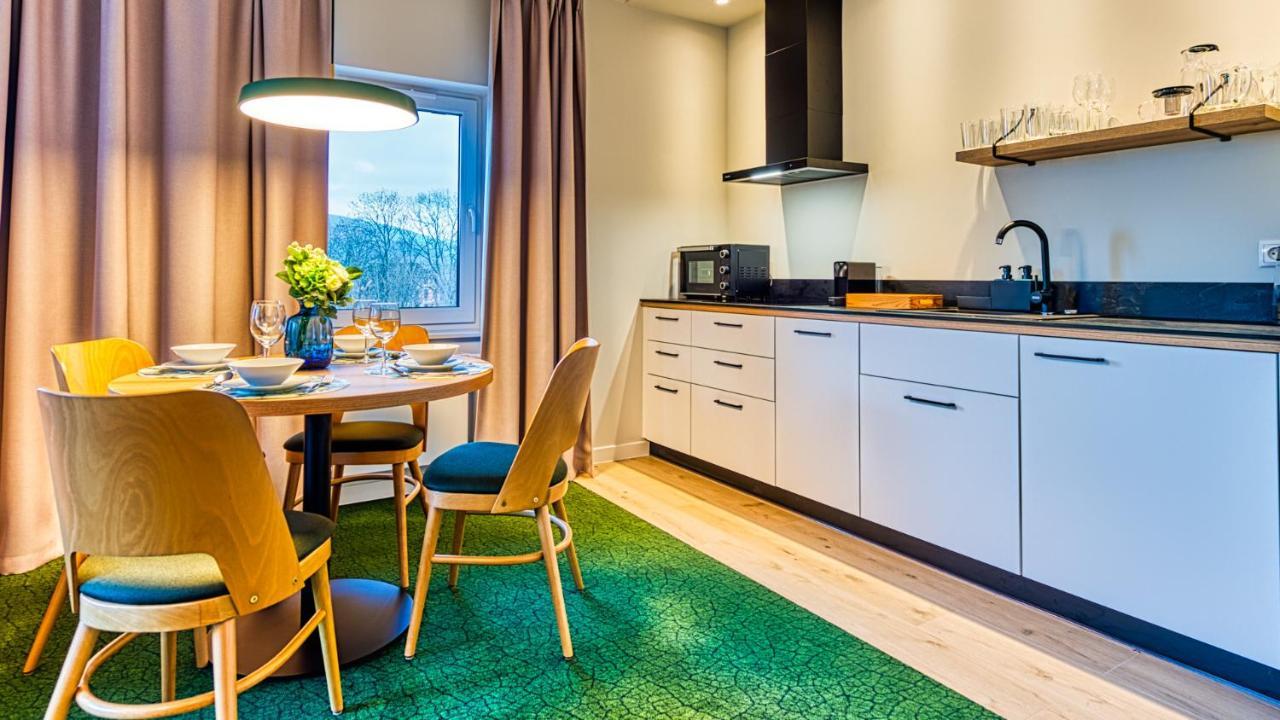Apartamenty Vip Centrum - Wczasowa 17 By Royal Aparts Świeradów-Zdrój Exterior foto